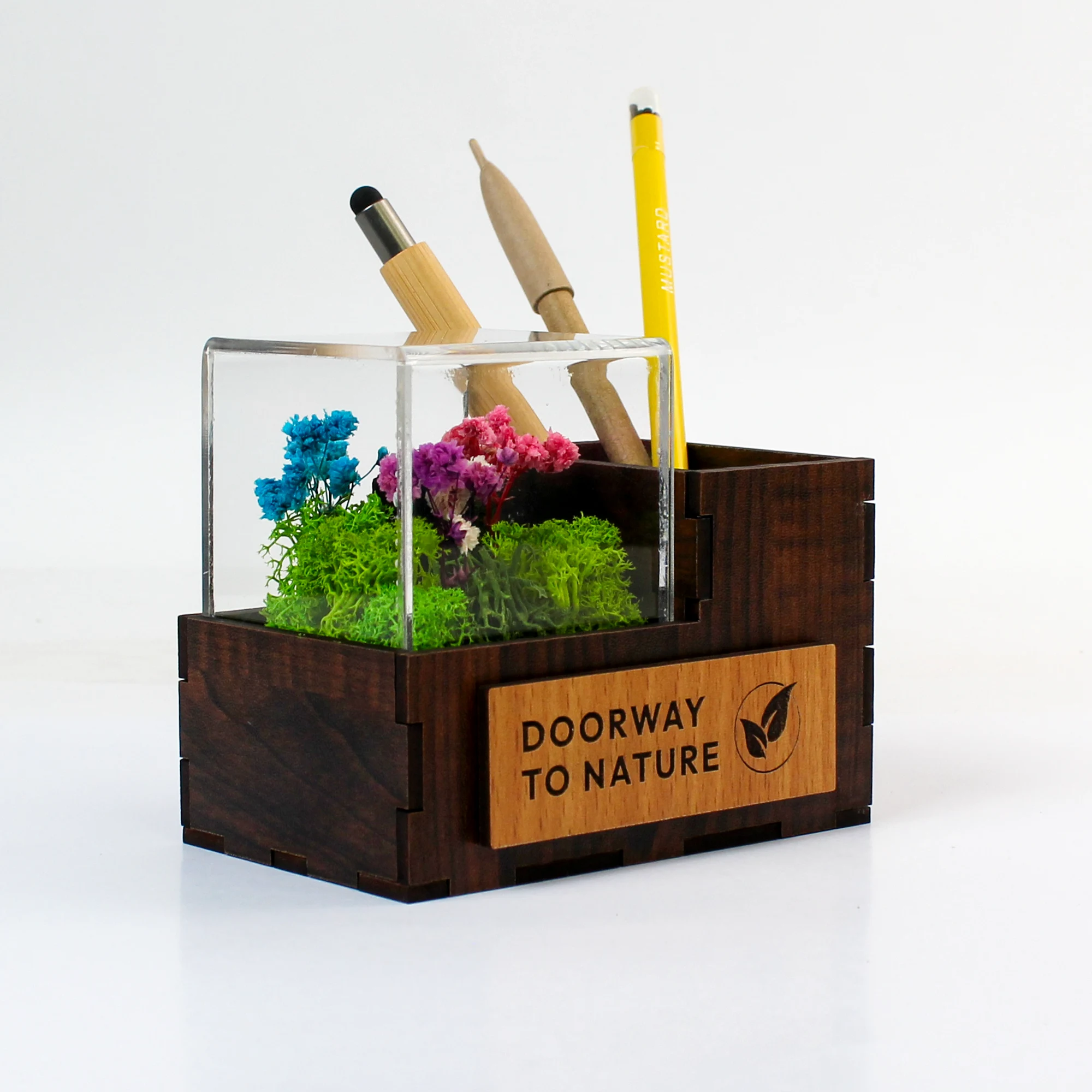 Forest Terra Pen Stand